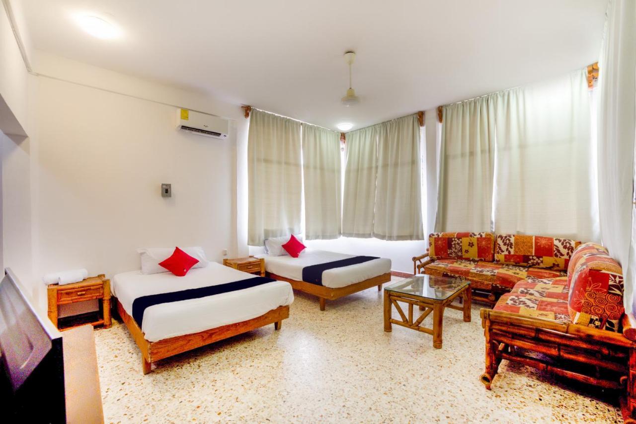 Hotel Adelita Zihuatanejo Buitenkant foto