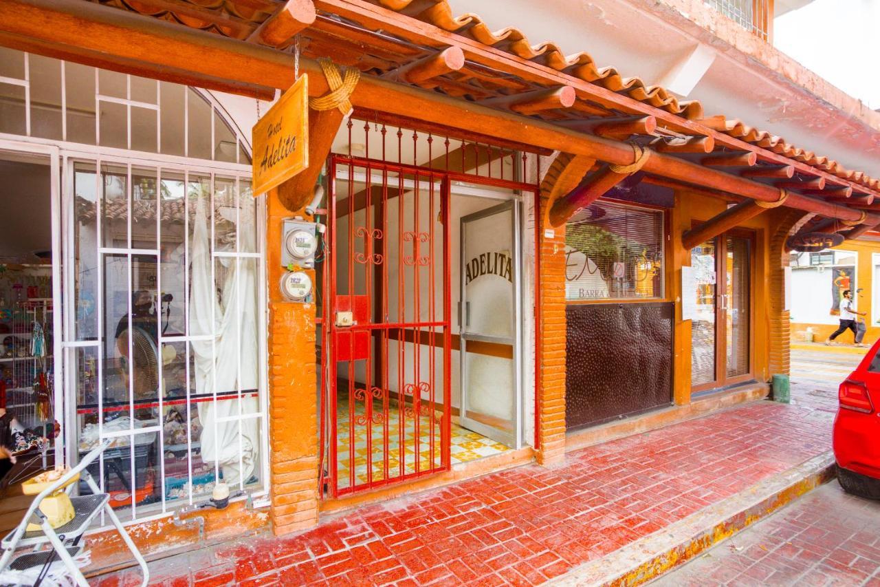 Hotel Adelita Zihuatanejo Buitenkant foto